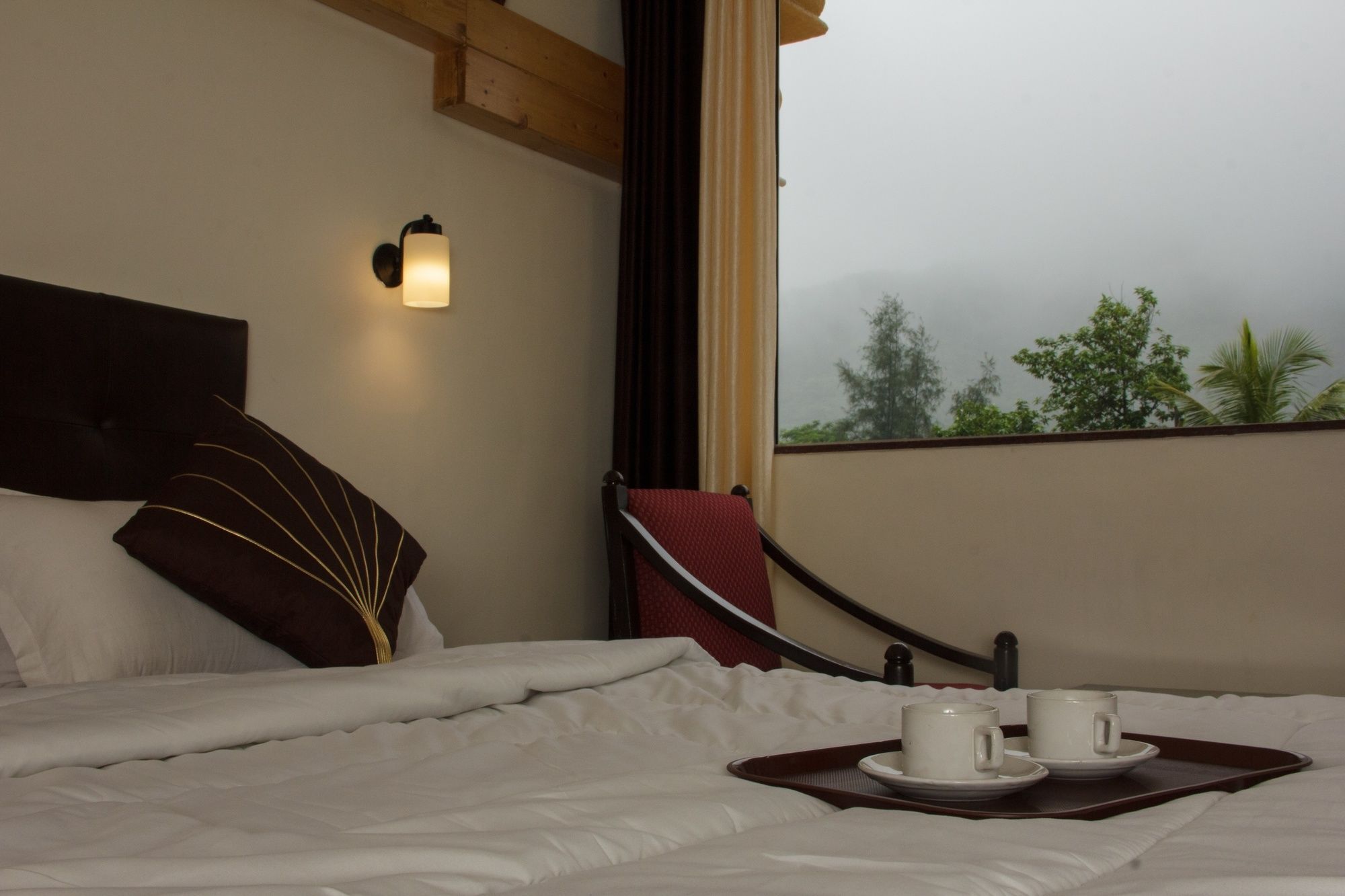 Oyo 9806 Hotel Arvi Lonavala Buitenkant foto